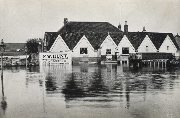 The Black Swan Inn at Stapleton Road during the serious floods of 1882