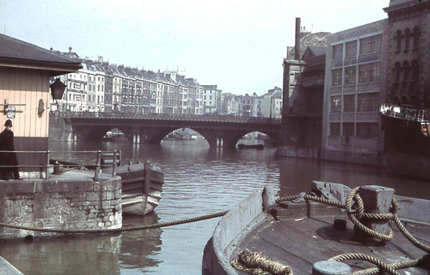 Bristol Bridge from Welsh Back (pre war)