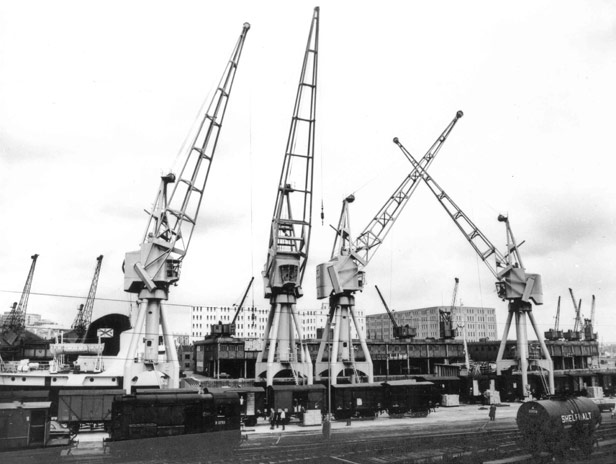 Cranes on Wapping Railway Wharf, City Dock, 1965