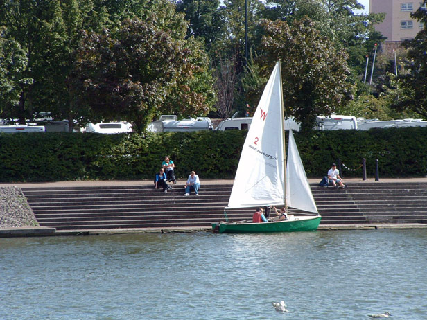 Sailing dinghies