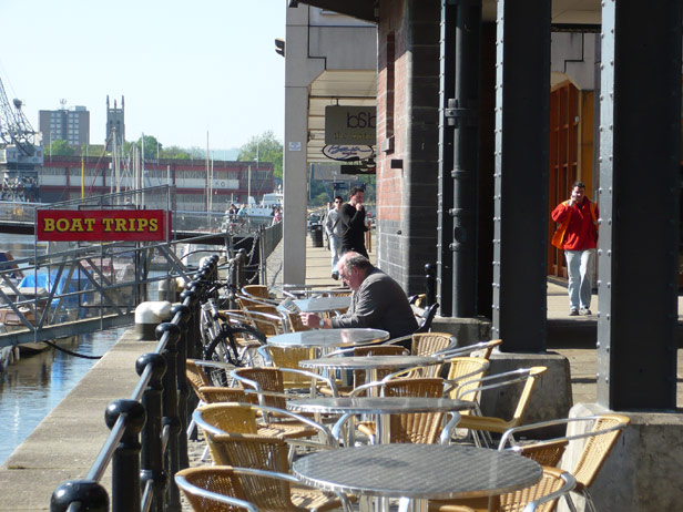 Narrow Quay