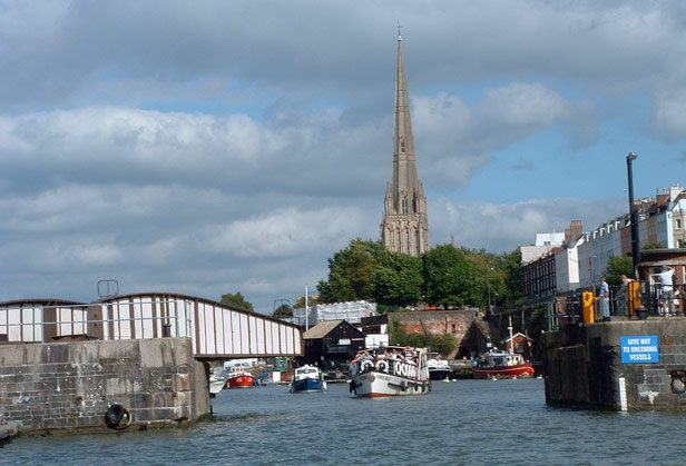 Prince Street swing bridge