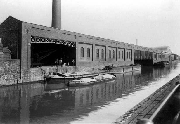 Galvanising works, on the Feeder Canal, 1920