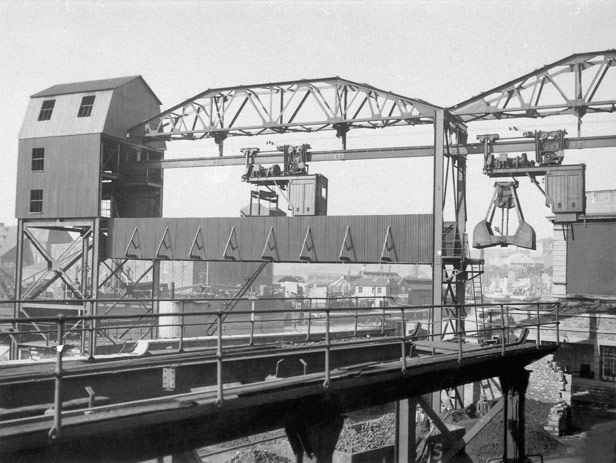 Telpher Crane at Canons Marsh Gas Works, 1935